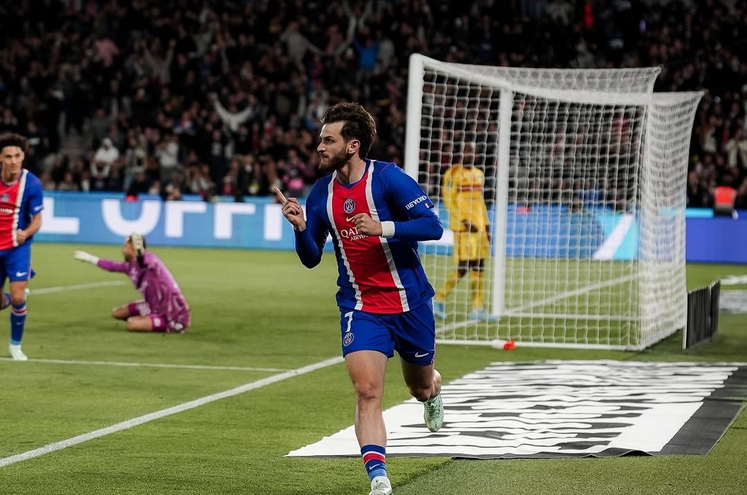 Ujian Berat Khvicha Kvaratskhelia Menjelang Laga PSG vs Barcelona