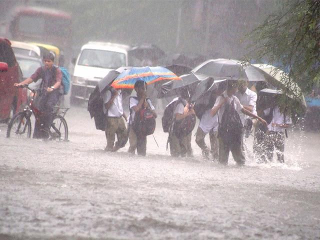 Cuaca Ekstrem Januari 2026: Hujan Deras Guncang Indonesia