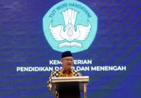 Mendikdasmen Keluarkan Larangan Roblox untuk Anak-Anak, Simak Alasannya