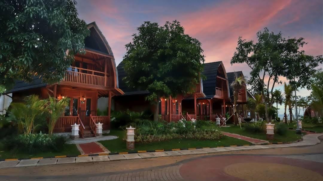 Tempat Staycation di Anyer dengan Fasilitas Lengkap