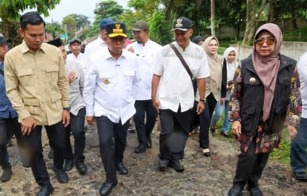 Pemprov Banten Bangun Jalan Desa Cadasari-Kaduela untuk Perkuat Akses Warga