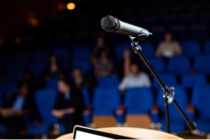 3 Tips Rahasia Agar Kamu Jago Public Speaking, Dijamin Gak Bakal Gugup Lagi