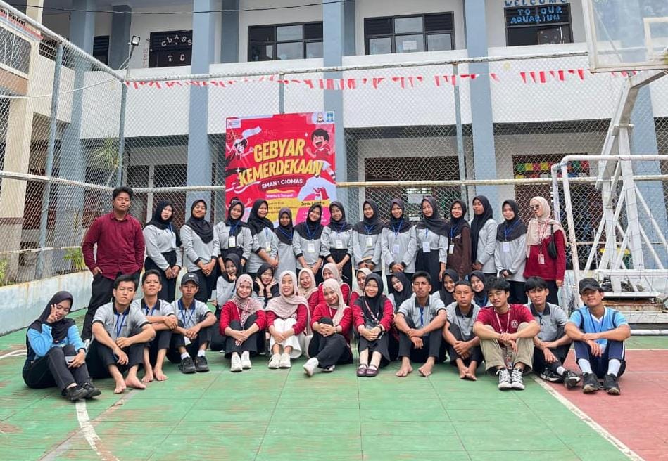 Meriahkan HUT RI ke-80, SMAN 1 Ciomas Gelar Perlombaan