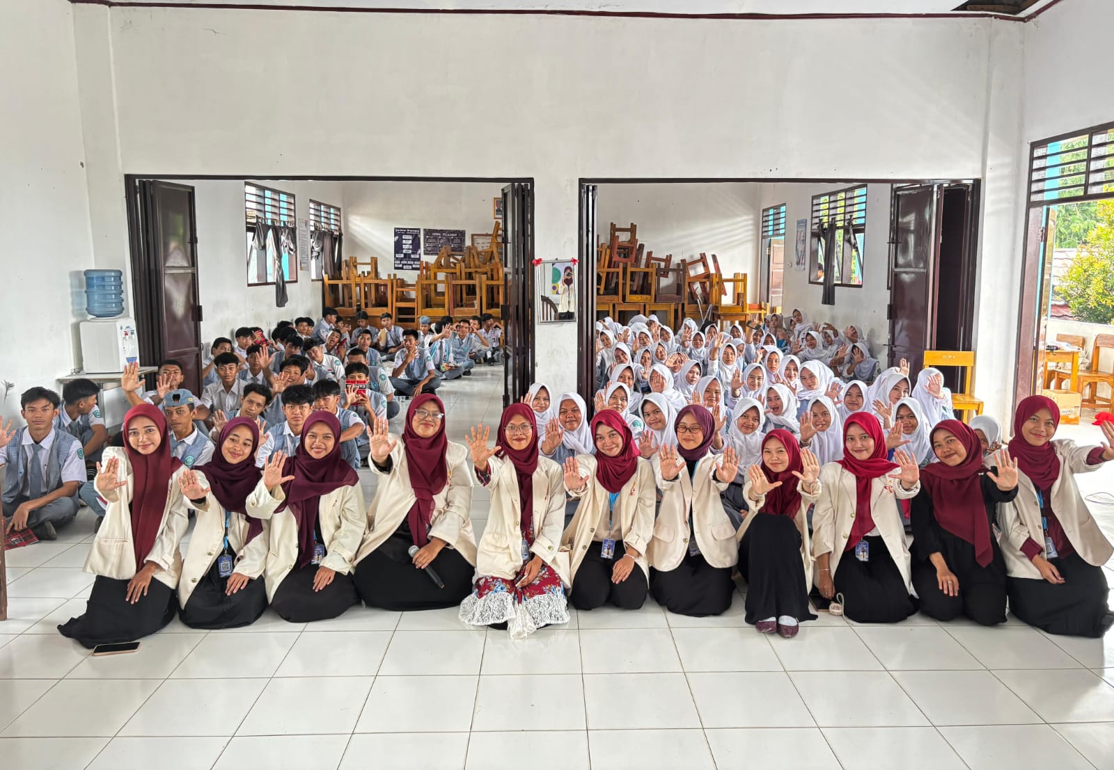 Mahasiswa PLP Integratif Kelompok 8 UIN SMH Banten Ajak Siswa SMA Negeri 1 Pabuaran Cegah Pelecehan Seksual