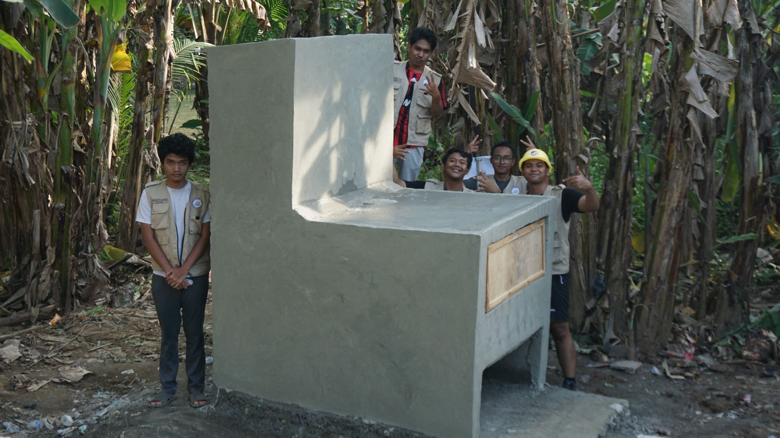 ‎Teknologi Tepat Guna Jadi Solusi Pengelolaan Sampah di Desa Sawarna ‎