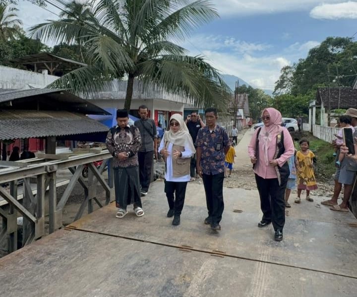 PUPR Seleai Bangun Jembatan Bailey, Akses Jalan Putus Kembali Terhubung