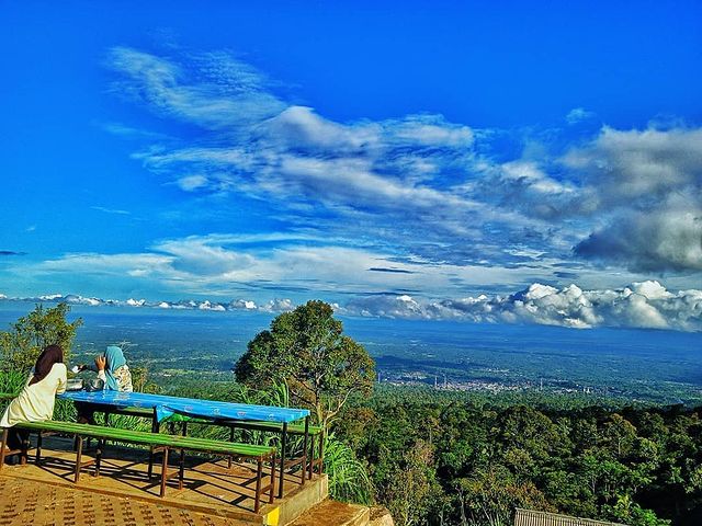 Ringan di Kantong, Inilah Tempat Wisata di Pandeglang yang Murah Meriah dan Menyenangkan