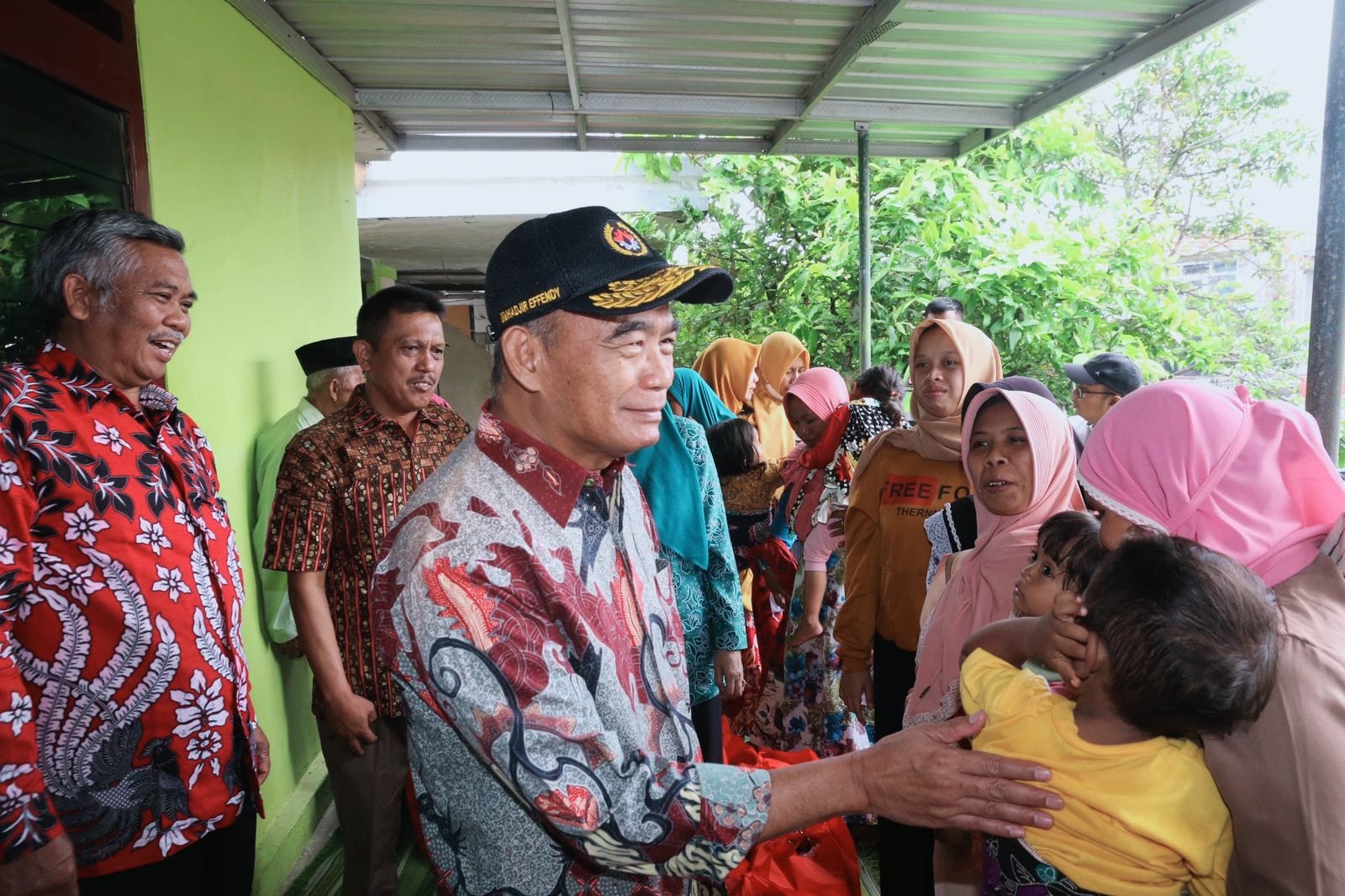 Menko Sarankan Desa Buat Perdes Calon Pengantin Wajib Lapor Tiga Bulan Sebelum Nikah