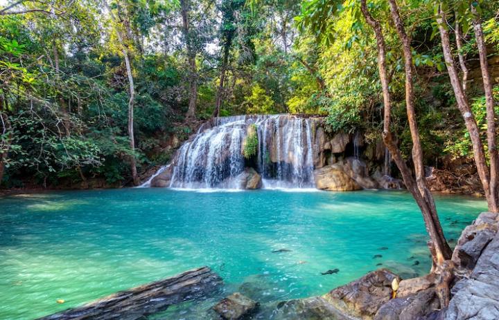 Air Terjun Curug Ciparay, Tempat Wisata Hidden Gem Pandeglang Patut Dikunjungi Saat Liburan