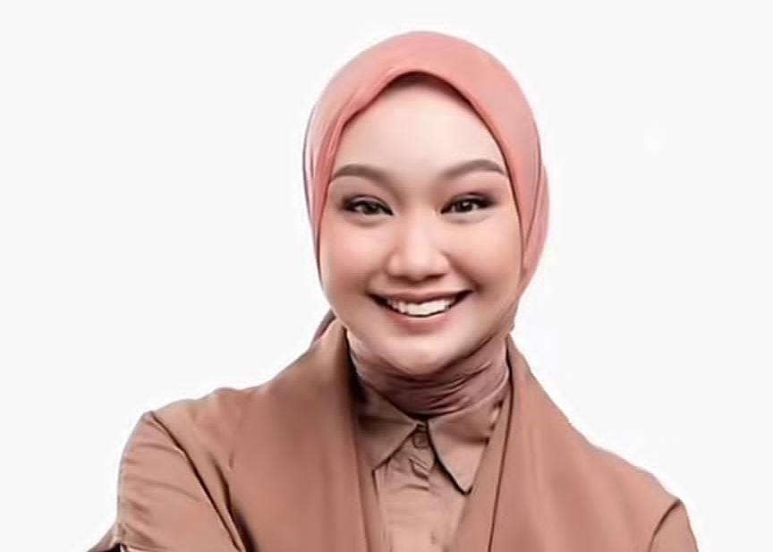 Vina Maulina Umumkan Rehat dari Dunia Perkontenan: Alasan di Balik Keputusannya