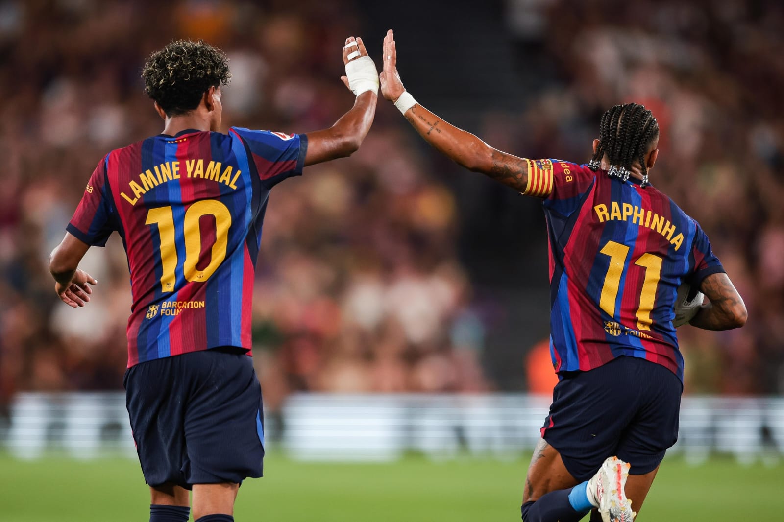 Barcelona Hancurkan Rayo Vallecano 5-2, Yamal dan Raphinha Jadi Bintang