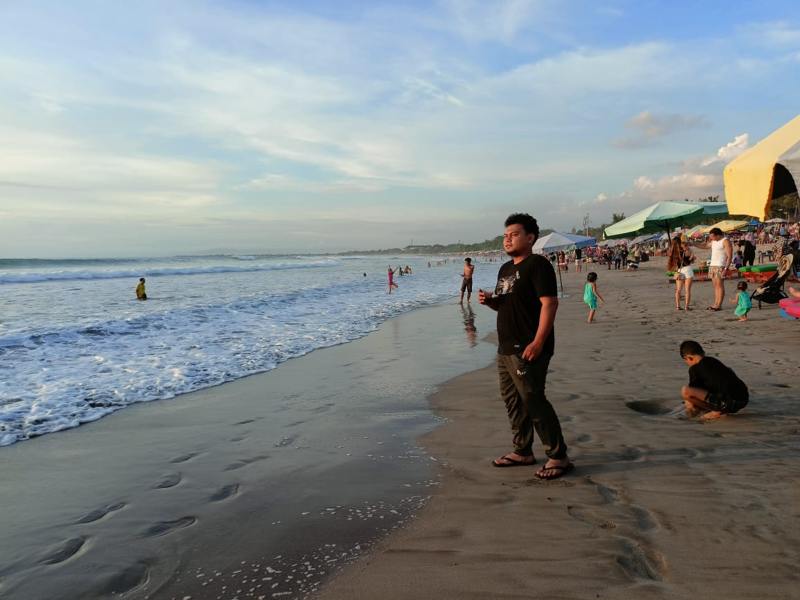 Empat Hal yang Tidak Dimiliki Anyer yang Ada di Kuta Bali