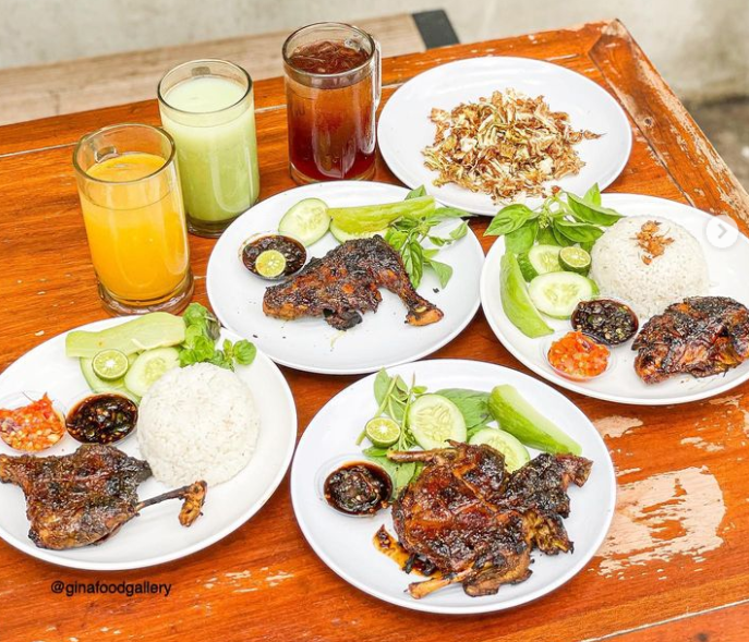 5 Rekomendasi Bebek Goreng Enak di Bekasi, Selalu Ramai Bikin Ketagihan