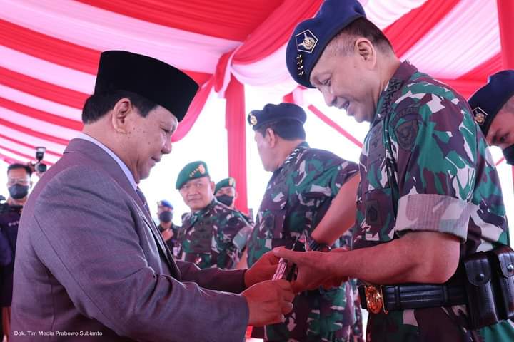 Menhan Prabowo Hadiahi Pistol G2 Elite kepada 3 Kepala Staf, Berikut Spesifikasinya 