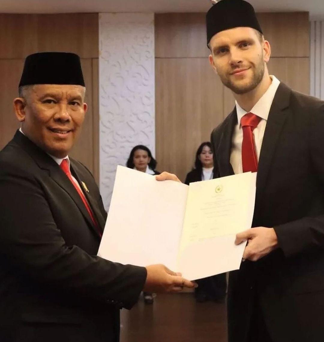 Maarten Paes Resmi Jadi WNI, Siap Bela Timnas Indonesia