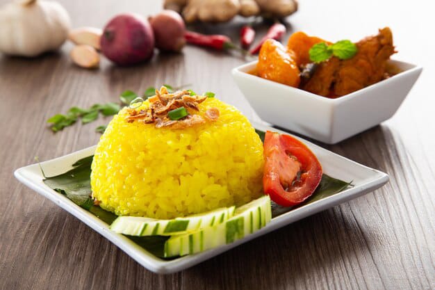 Nasi Kuning: Lezat, Tradisional, dan Penuh Manfaat untuk Kesehatan!