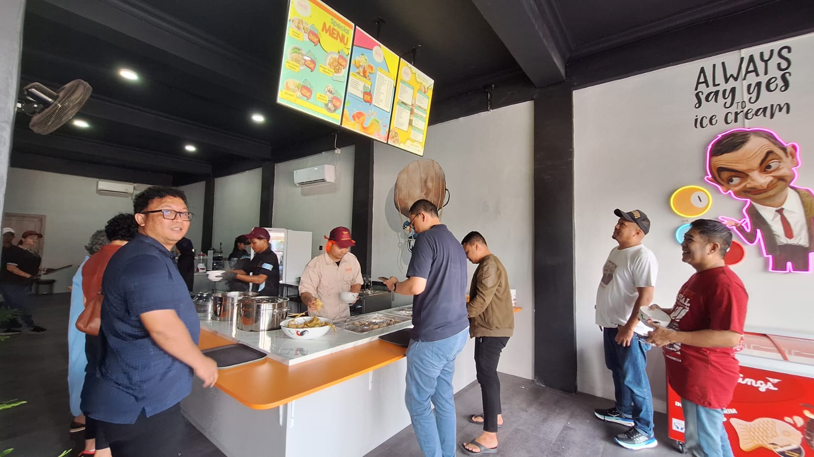 Tempat Makan Bakso Terbaru di Kota Serang: Bakso Kampiun, Usung Konsep Prasmanan untuk Semua Kalangan