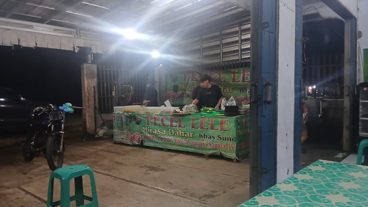 Rahasia Kelezatan Pecel Lele Mirasa Dahar Panimbang yang Bikin Pelanggan Selalu Kembali