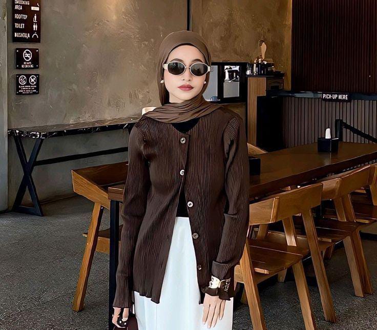 Quiet Luxury: Gaya Berpakaian Mewah Tanpa Perlu Pamer yang Lagi Tren di 2025