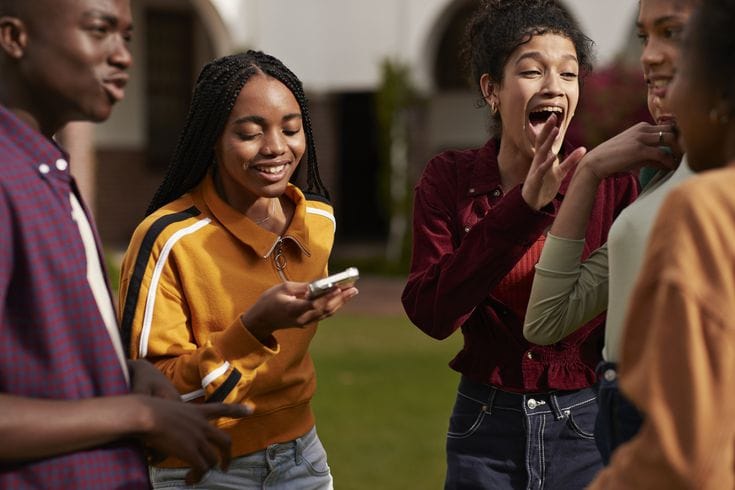 FOMO Lifestyle, Gen Z Diingatkan Bahaya Pinjol buat Gaya Hidup