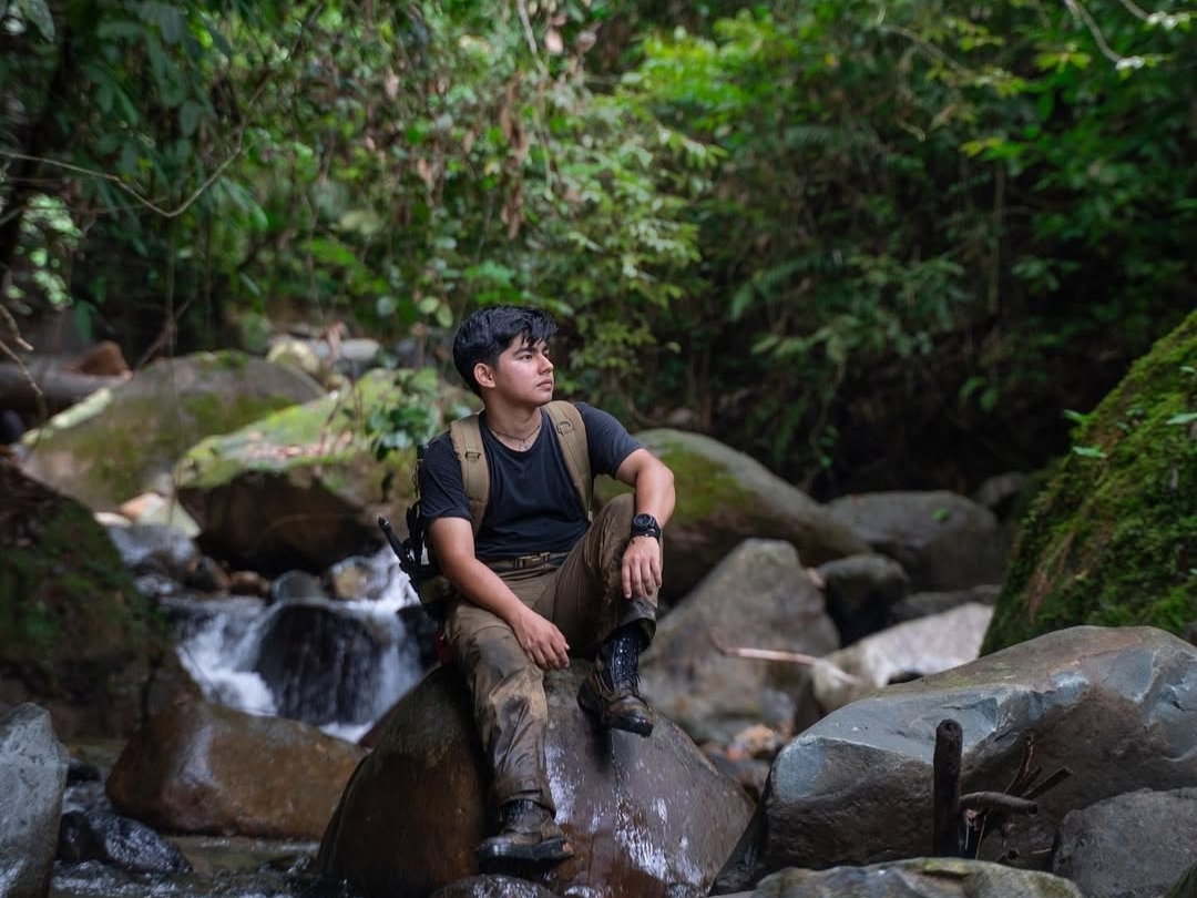 Andrew Kalaweit, Anak Tarzan yang Menjaga Kalimantan dengan Kamera