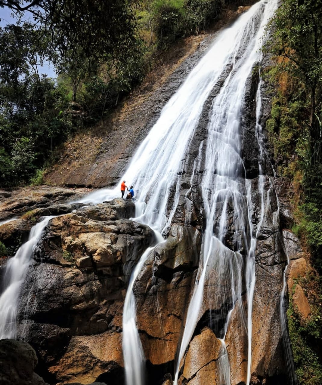 Curug Cihear, Keindahan Tersembunyi di Pelosok Lebak