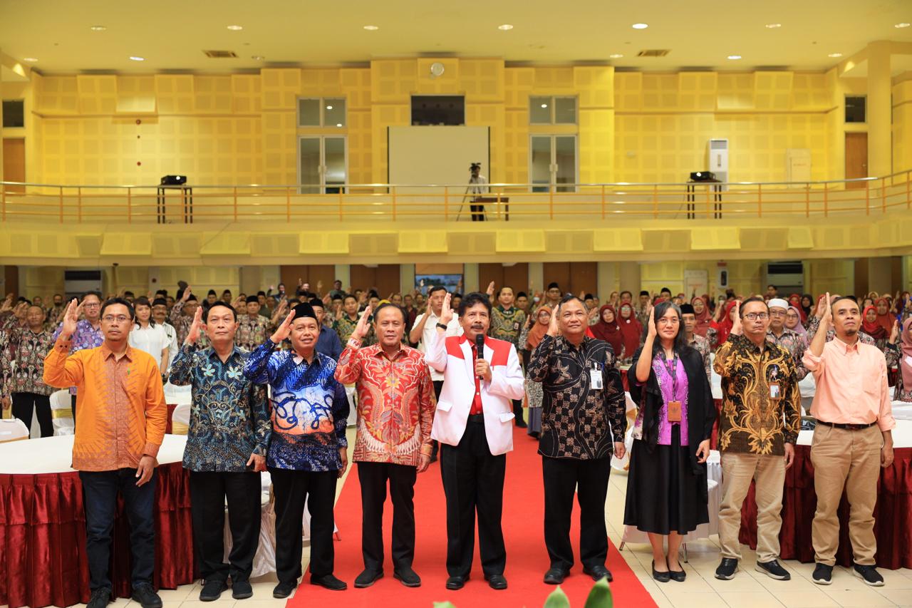 Pentingnya Buku Teks Pendidikan Pancasila Sebagai Sarana Dalam Sosialisasi PIP di Masyarakat