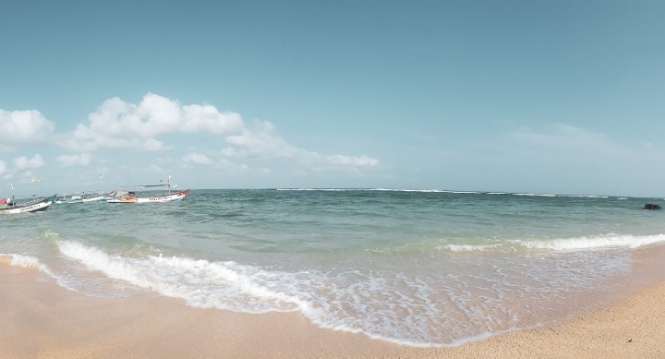 Wisata Pantai yang Dekat Dari Bandung, Bisa Ikut Lepas Penyu di Sore Hari