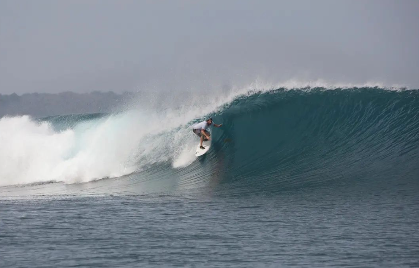 5 Pantai di Pandeglang Jadi Spot Surfing Mancanegara