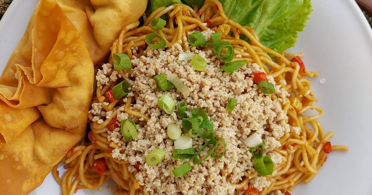 Cuma 10 Menit, Berikut Resep Mie Jebew Favorit The Nuruls