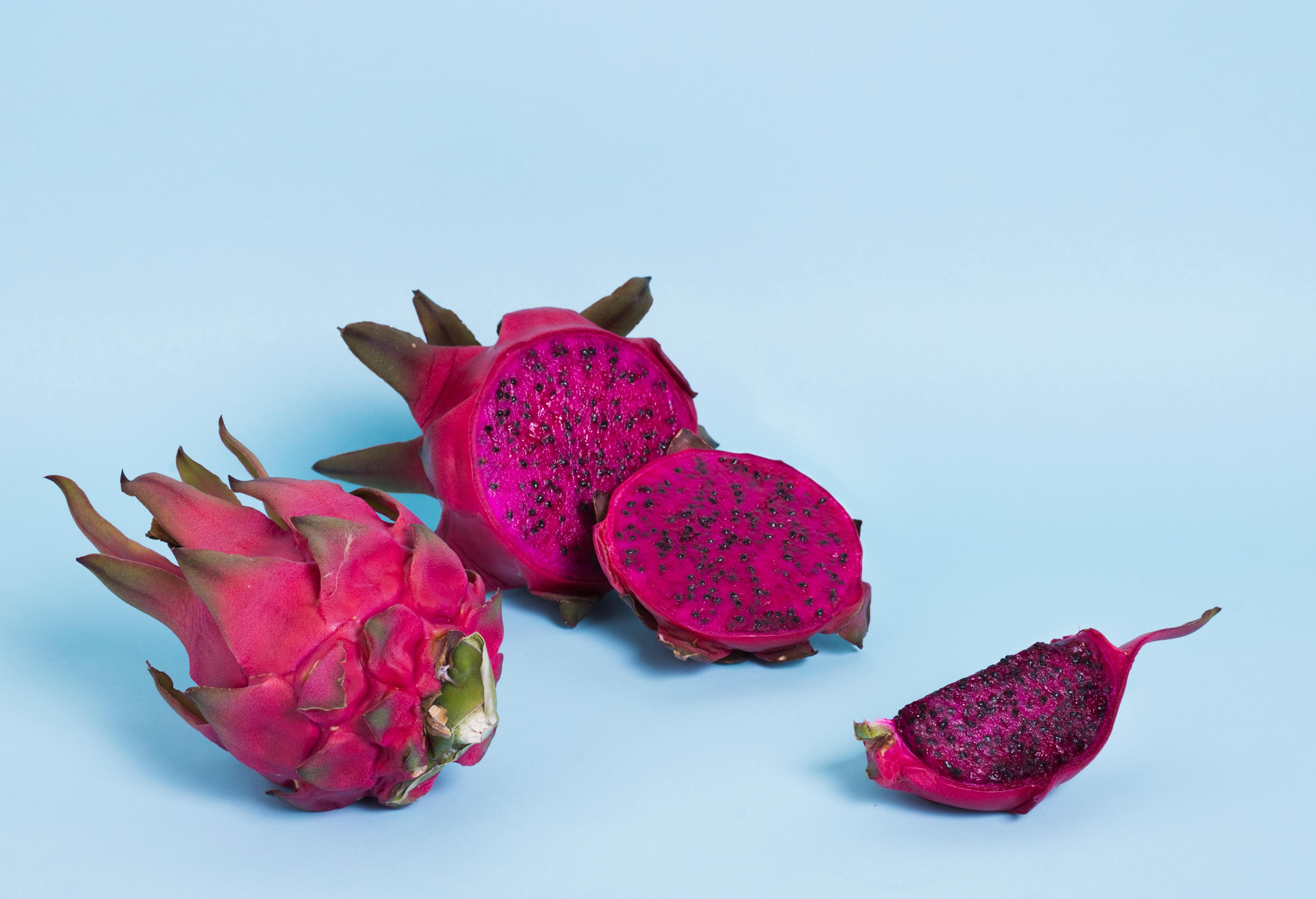 Rahasia Kulit Sehat dan Cerah Dengan Buah Naga