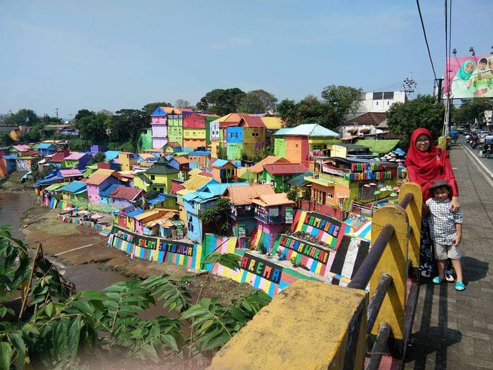 Kampung Warna Warni Jodipan, Wisata Murah - Meriah di Kota Malang