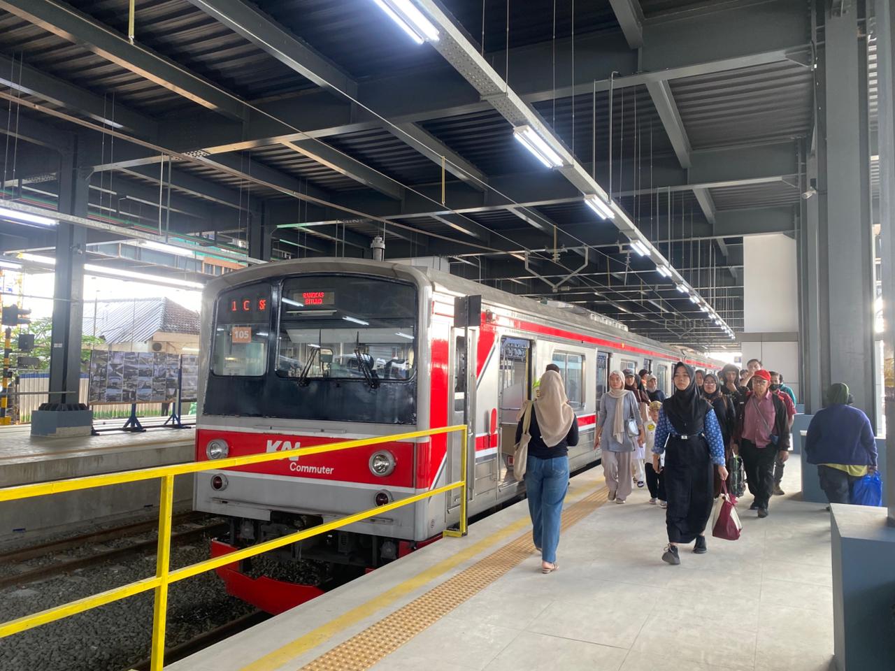 Perjalanan KRL Rangkasbitung-Tanah Abang Siap Bertambah Mulai 2026