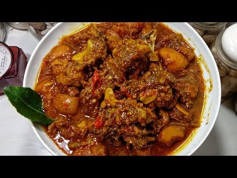 Rabeg Legendaris Sultan Banten: Semur Kambing Rempah Mistis yang Masih Diracik Mbok-mbok Rumahan