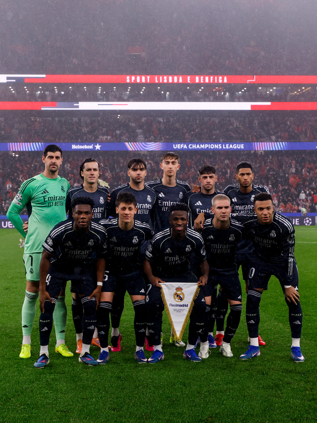 Diremehkan Berkali-kali, Bangkit Berkali-kali: Real Madrid dan Seni Menolak Kalah