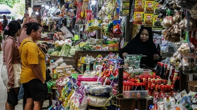 Harga Cabai Hari Ini Turun Drastis, Bawang Merah Ikut Merosot