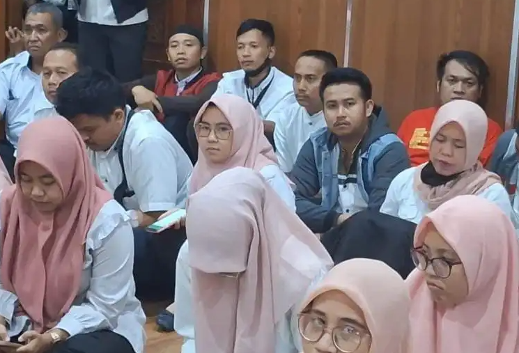 Kemendikdasmen Siapkan 150.000 Beasiswa Guru D4–S1 di 2026, Fokus Naikkan Kualifikasi Pengajar