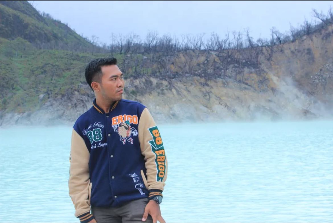 Arkan, Mahasiswa Inspiratif yang Kuliah Double Degree Sambil Bekerja dan Berwirausaha