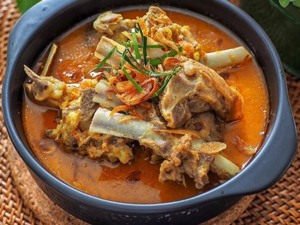 Jelang Idul Adha, Resep Tengkleng Kambing Mercon Ini Siap Bakar Semangat Kumpul Keluarga