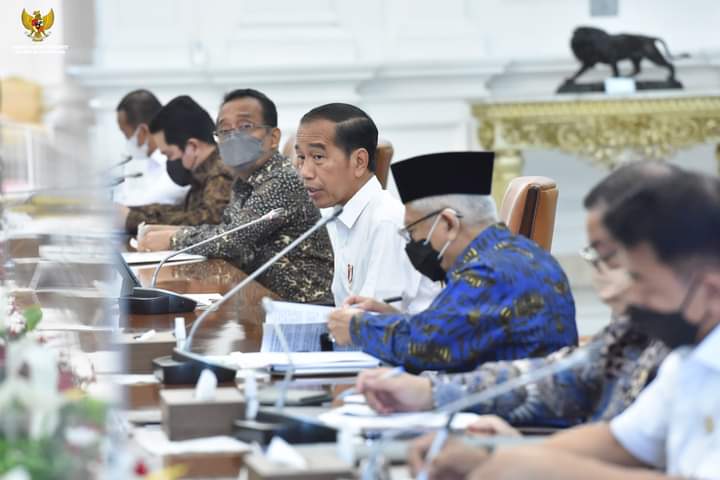 Bahas Kedelai, Jokowi Minta Petani Gunakan Varietas Unggul: Kalau Perlu Impor 