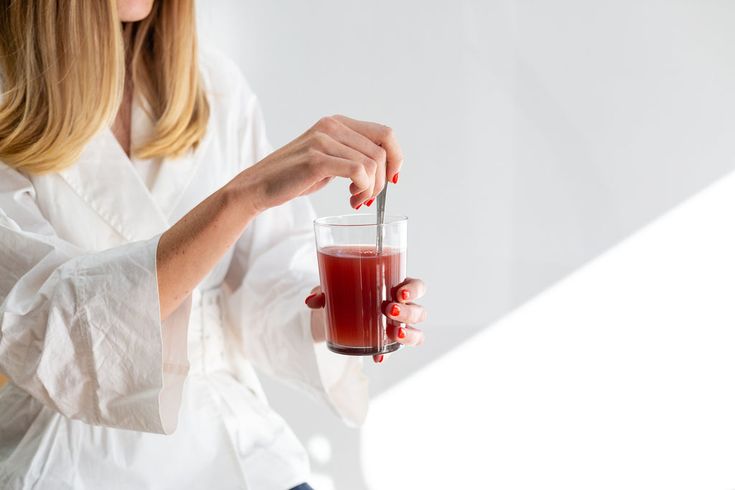 Rahasia Kulit Kenyal: Manfaat Collagen Drink dan Cara Konsumsi yang Tepat