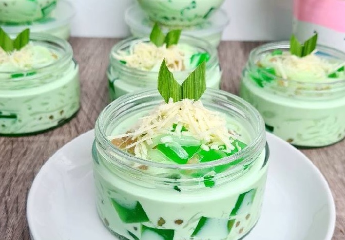 Creamy dan Segar, Berikut 3 Resep Buko Pandan untuk Takjil Ramadan