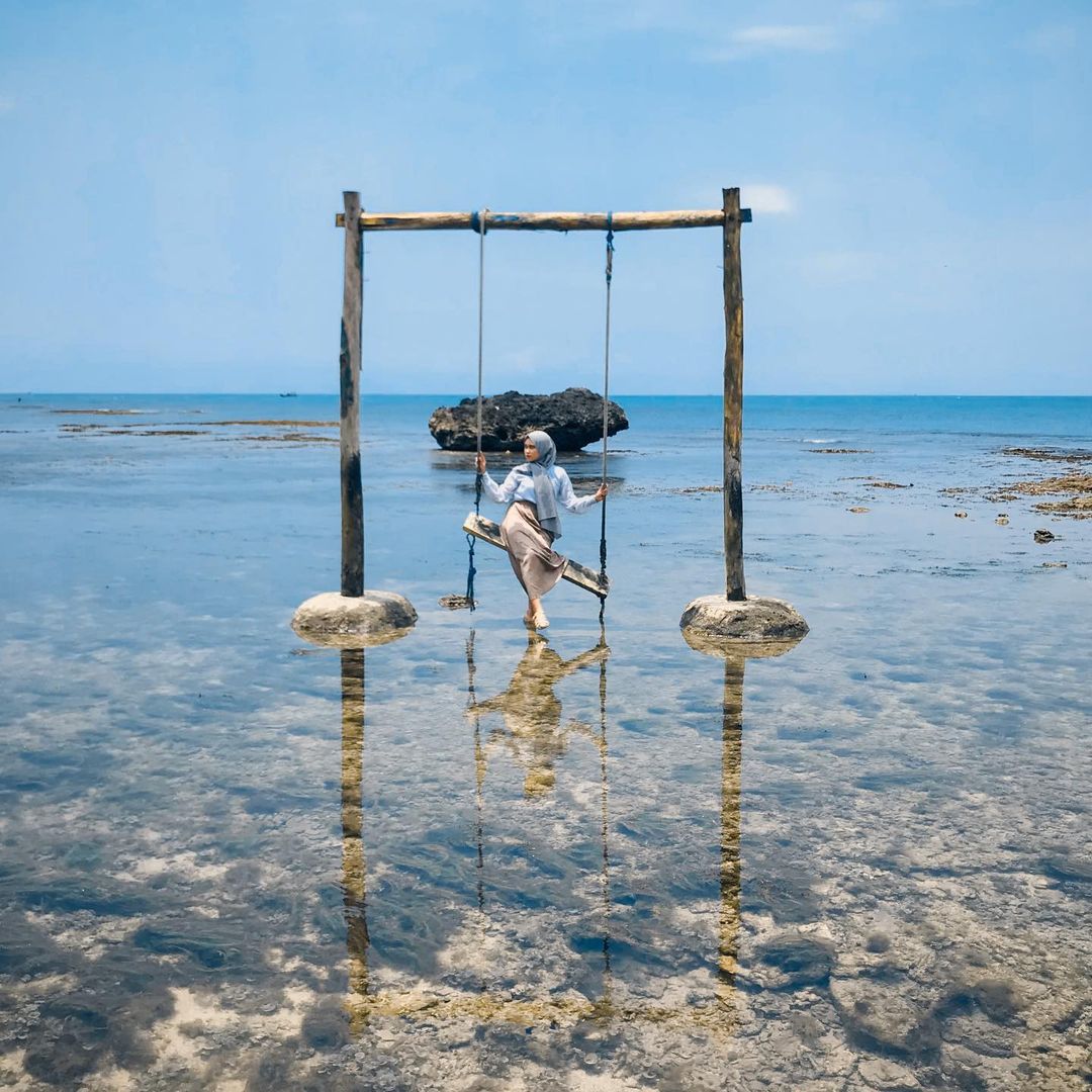 Ini Alasan Kenapa Wisata Pandeglang di Pantai Carita Jadi Tujuan