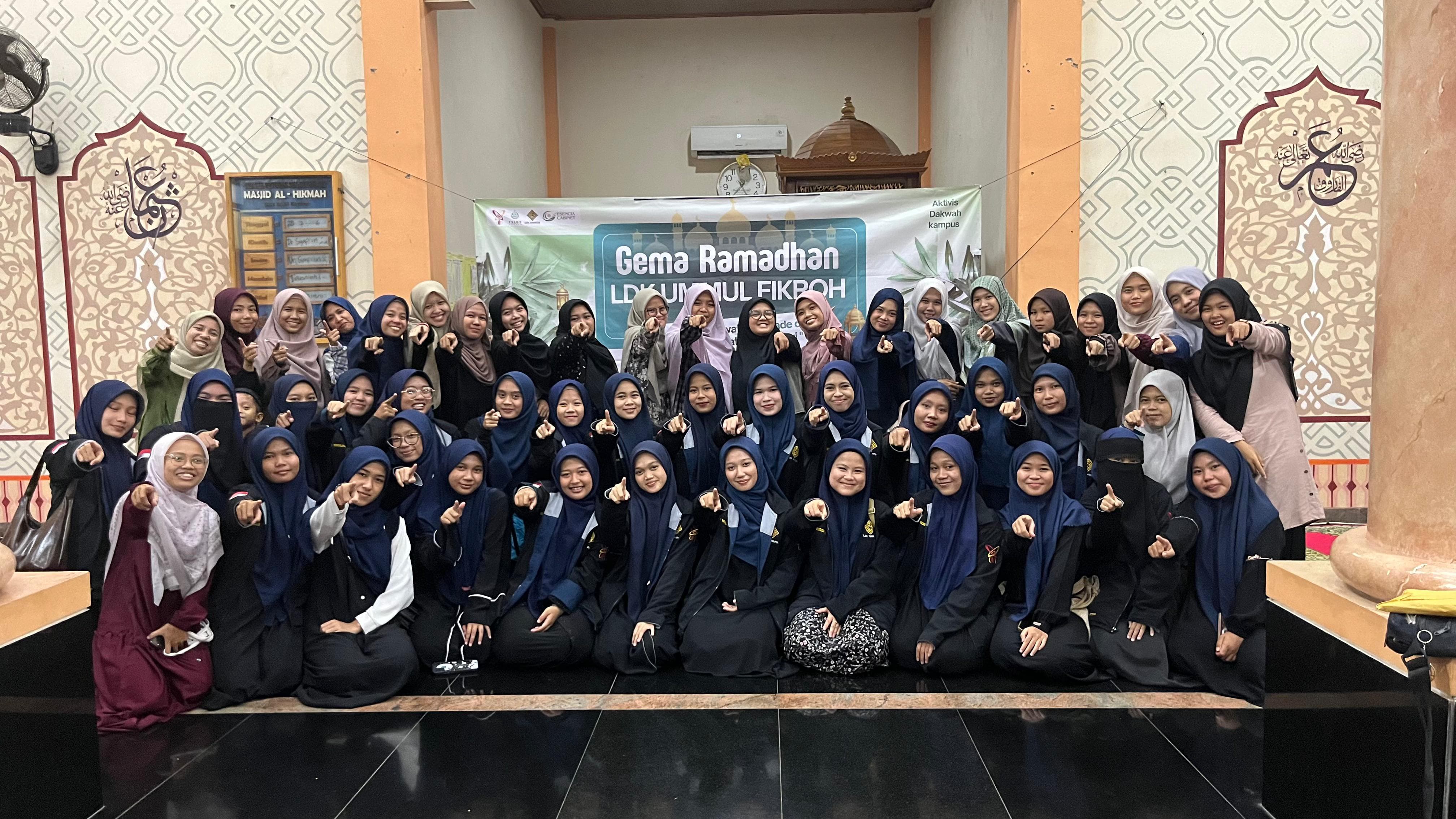 Pererat Silaturahmi Kader dan Alumni, LDK Ummul Fikroh Gelar Reuni Akbar dan Buka Bersama 