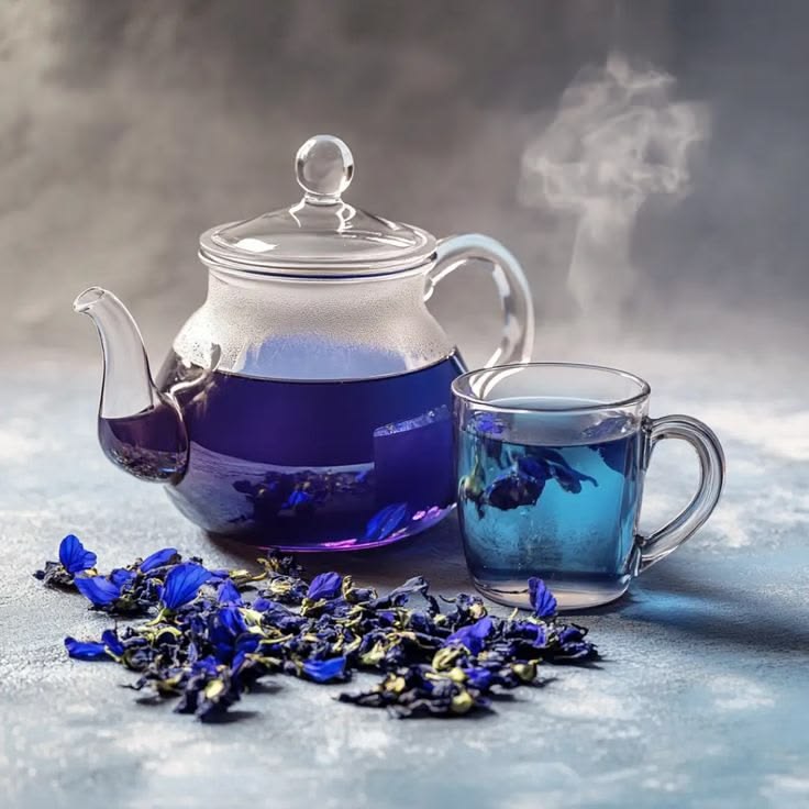 5 Manfaat Rutin Konsumsi Teh Bunga Telang yang Berwarna Biru Cantik