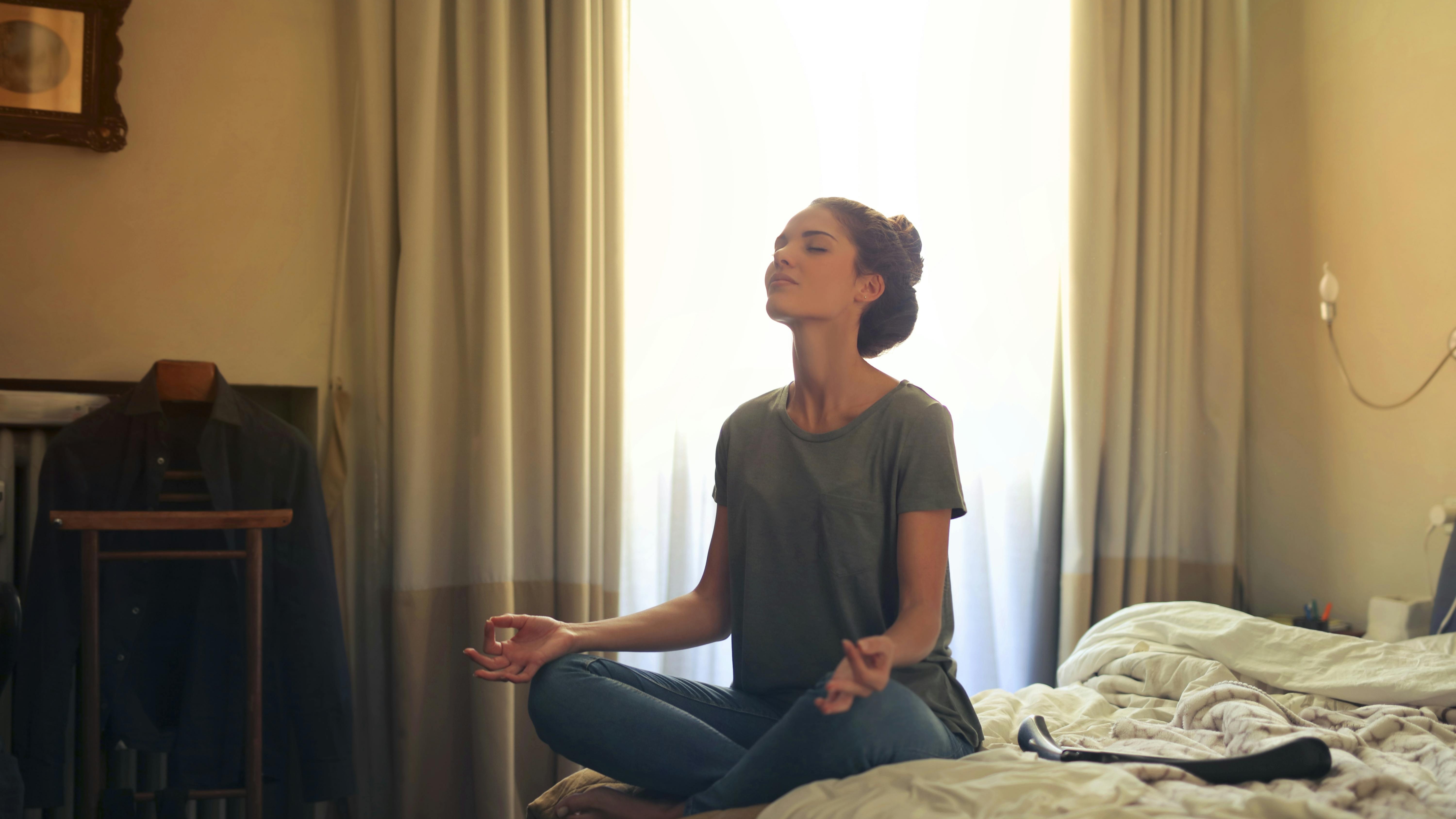 Ingin Bebas Stres? Kenali Kekuatan Mindfulness dan Meditasi