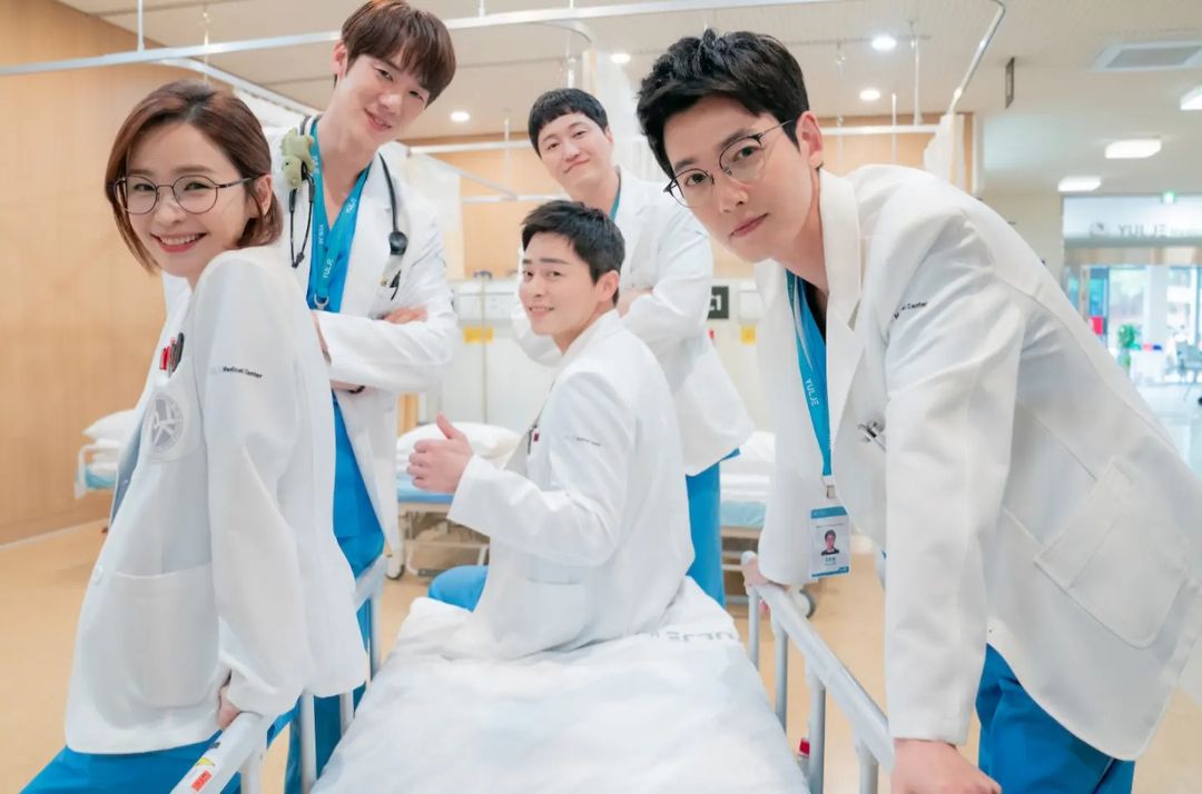 Spoiler Hospital Playlist 3, Siap-Siap Ik Jun DKK Bawakan Banyak Lagu Baru