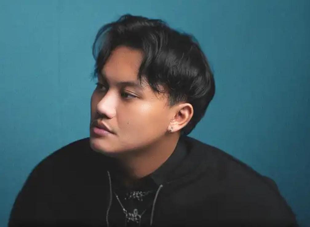 Rizky Febian Keluarkan Single Terbaru yang Sedang Viral, Simak Lirik Lengkapnya!