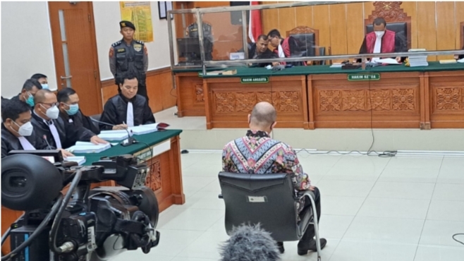 Teddy Minahasa Dituntut Hukuman Mati di Kasus 5 Kg Sabu Ditukar Tawas 