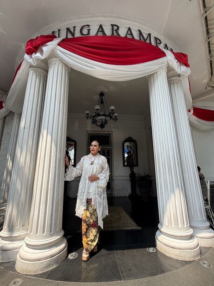 Mengenal Mulia Jayaputri, Sosok Inspiratif di Balik Kesuksesan Restoran Bungarampai dan Bakti Indonesia